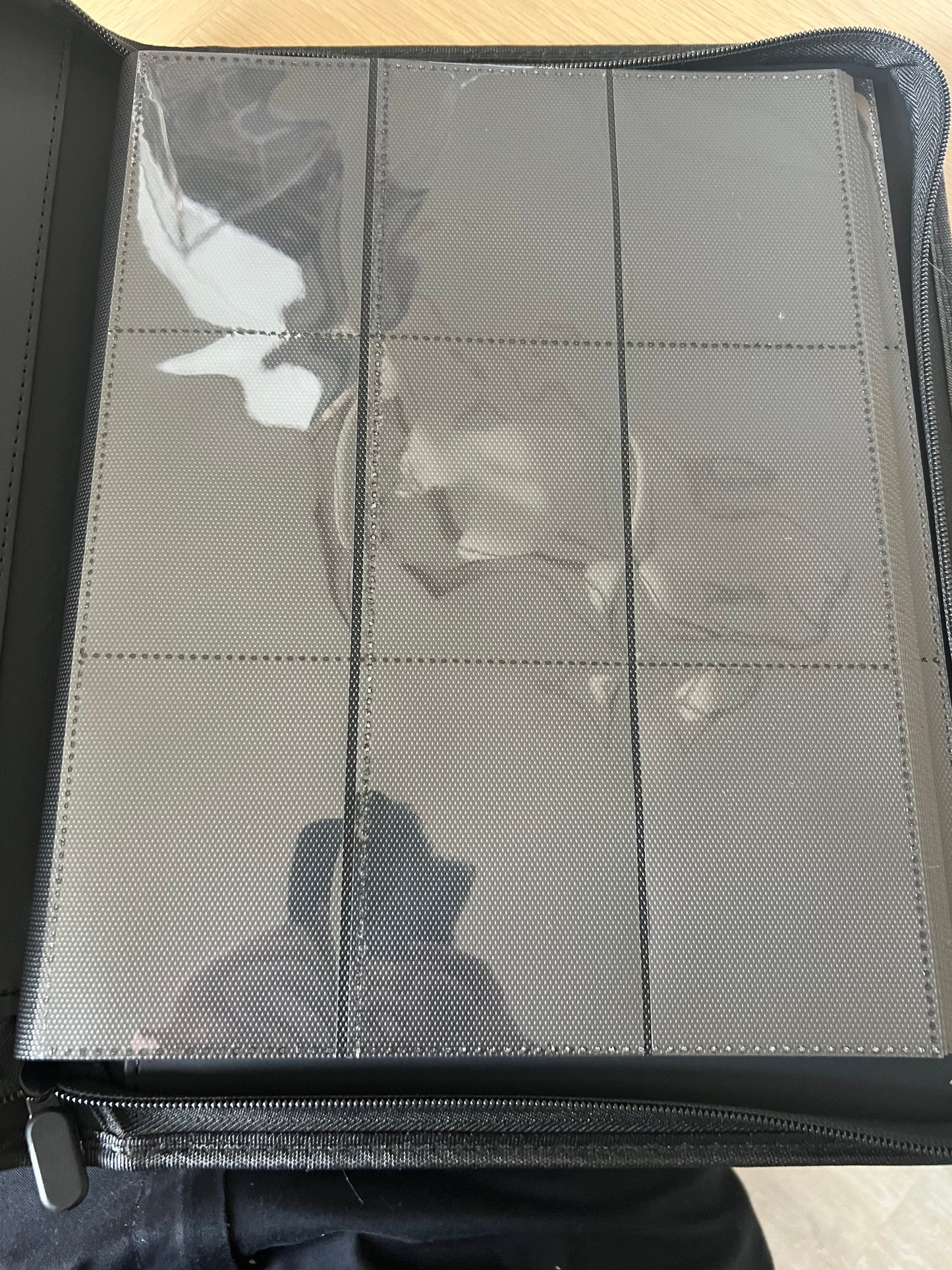 Bind-It - Premium 9 Page Pocket Binder 360 Cards - Red